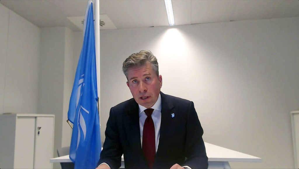 联合国主管人道主义事务副秘书长兼紧急救济协调员汤姆·弗莱彻向联合国安理会成员通报中东局势,包括巴勒斯坦问题。(资料图片)